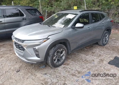 2025 Chevrolet Trax Fwd Lt from USA, damaged, VIN KL77LHEP4SC065734